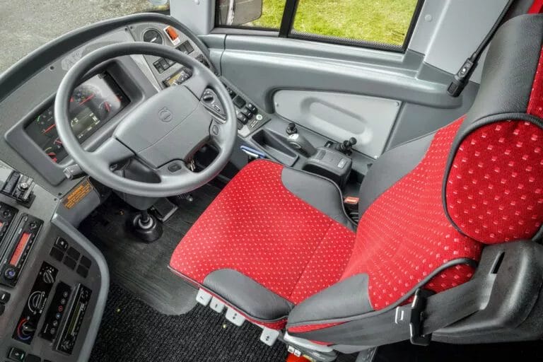 Plaxton Panther Exec (6)