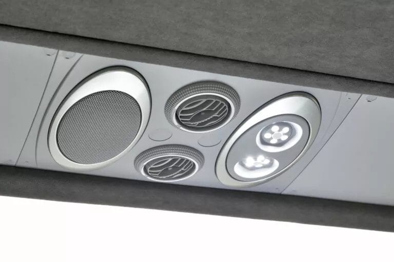 Plaxton Panther Exec (7)