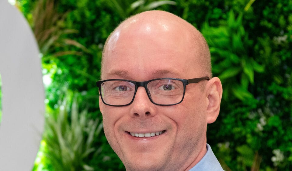 Contact Simon Wood
