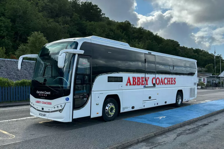 Plaxton Panther for Abbey Coaches (1)