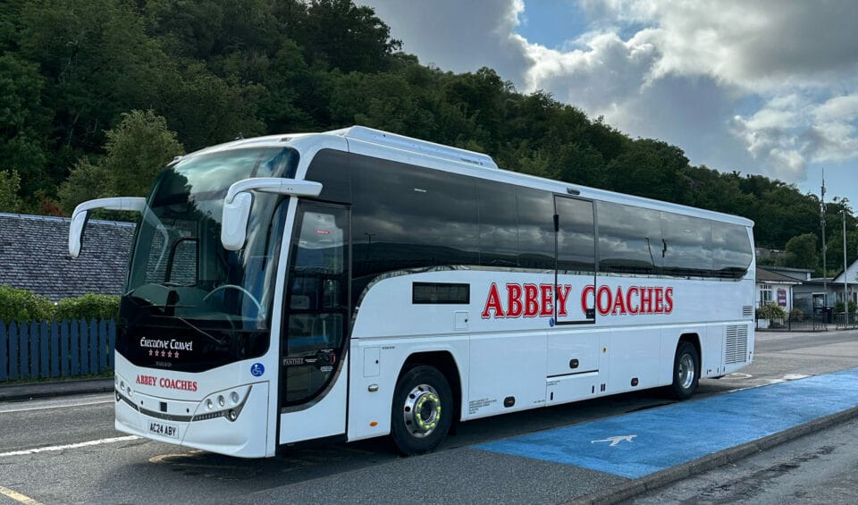 Plaxton Panther for Abbey Coaches (1)