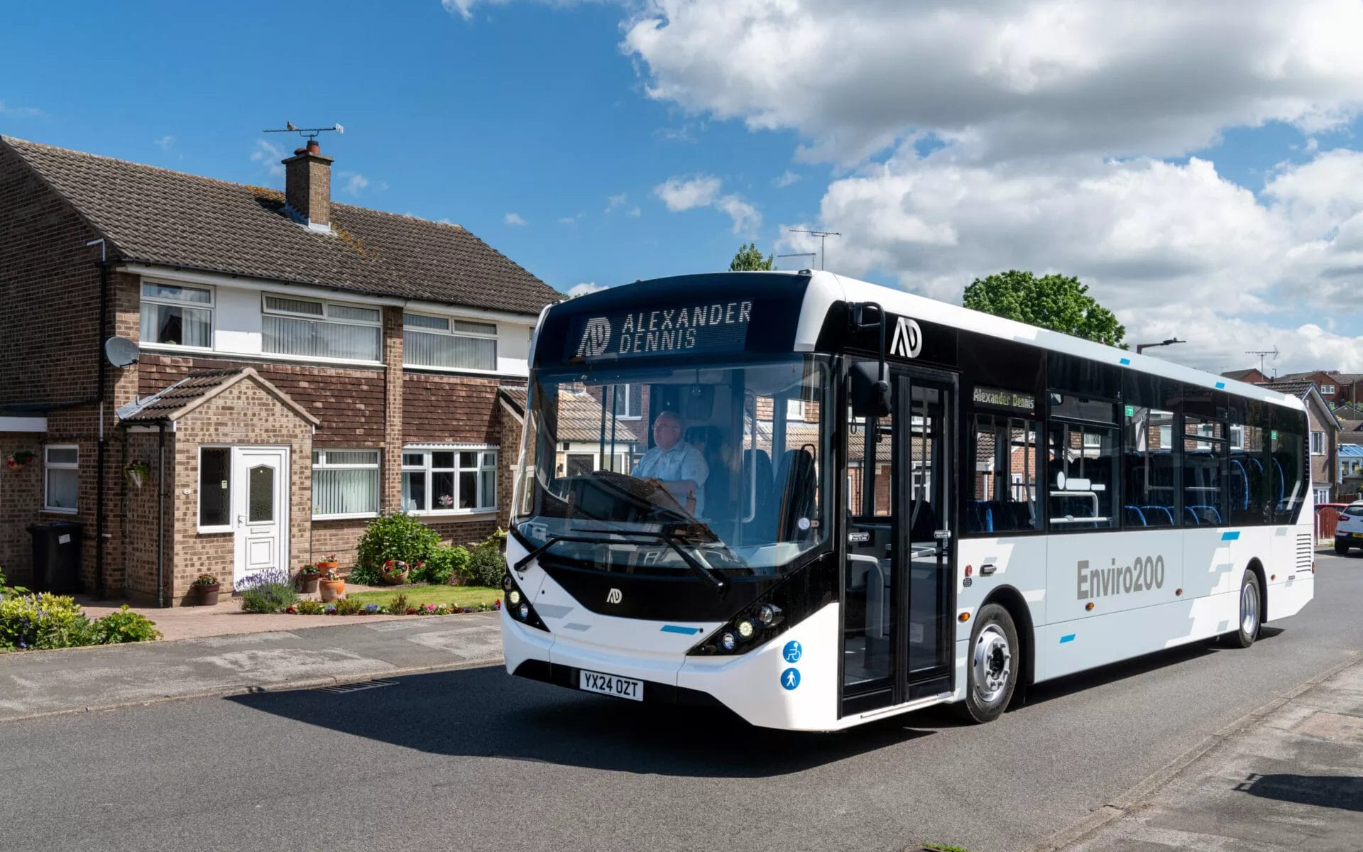 Alexander Dennis Enviro200 demonstrator (2)