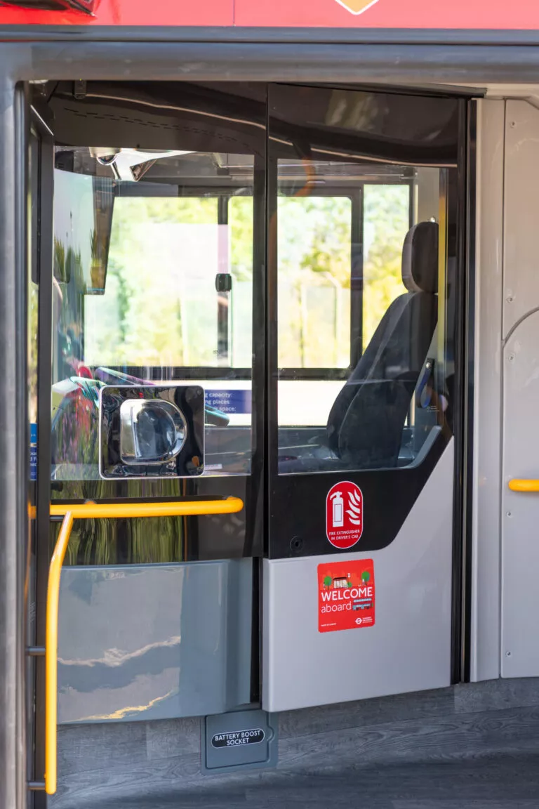 Alexander Dennis Enviro400EV for London cab (2)