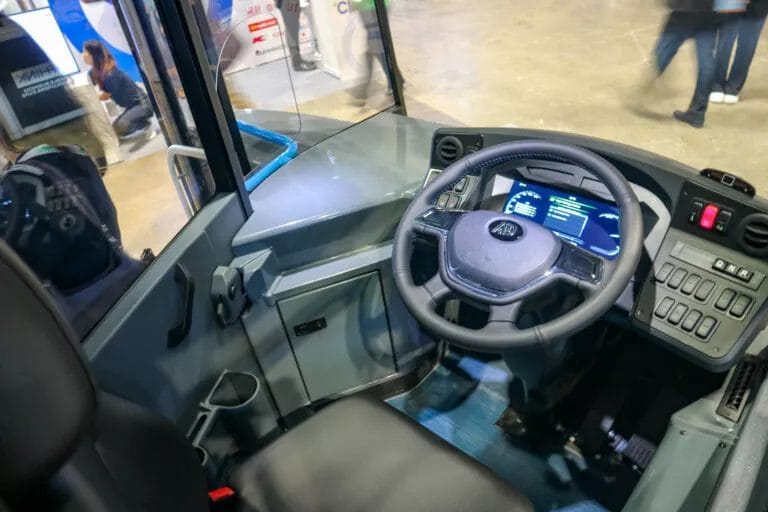 Alexander Dennis Enviro100EV for Hong Kong (4)