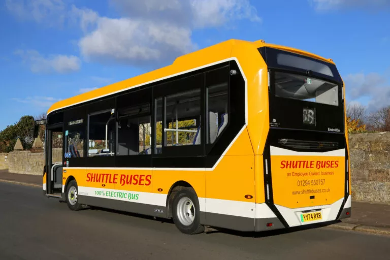 Alexander Dennis Enviro100EV for Shuttle Buses (4)
